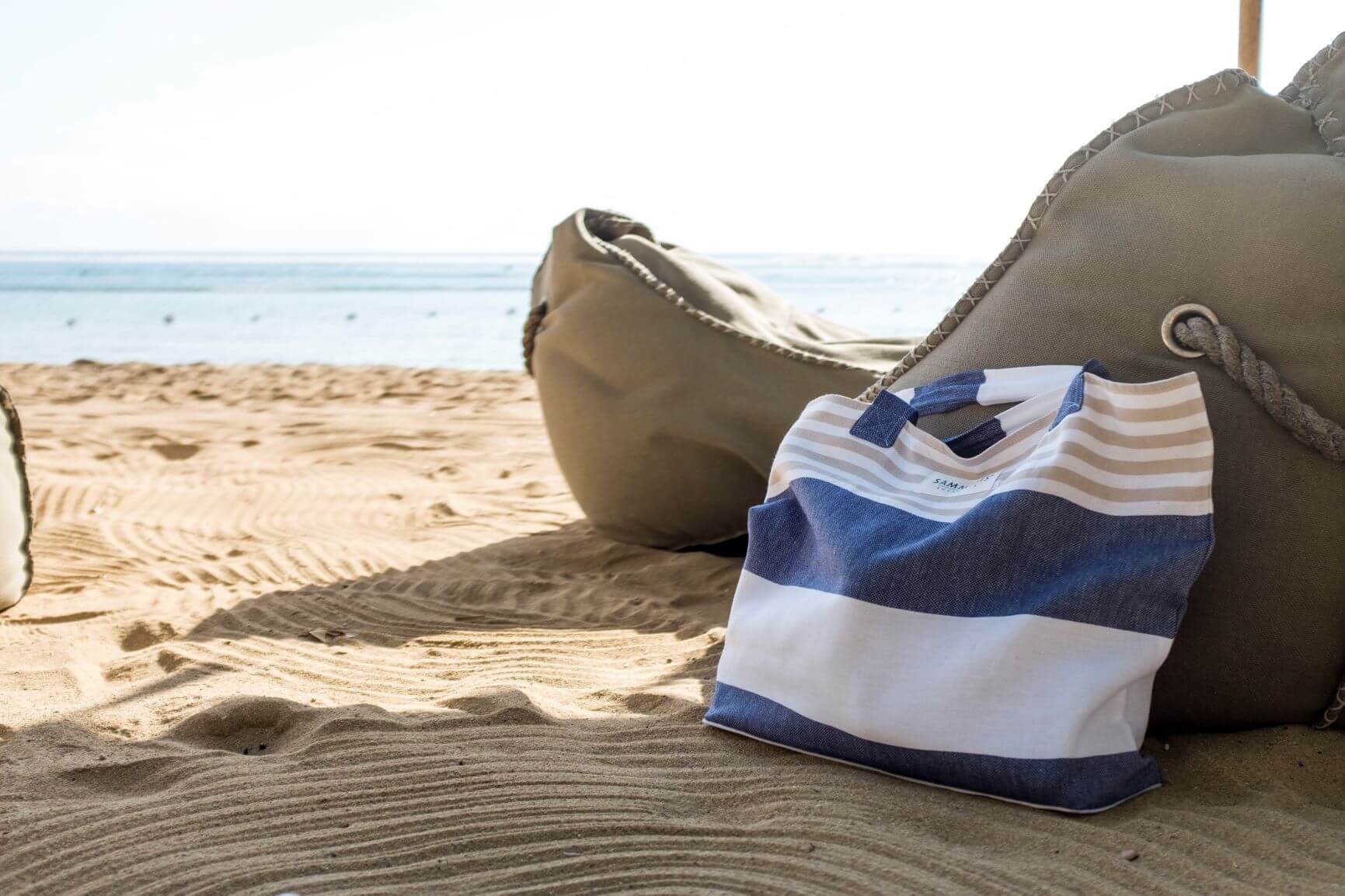 ST TROPEZ Beach Bag: Navy/Beige