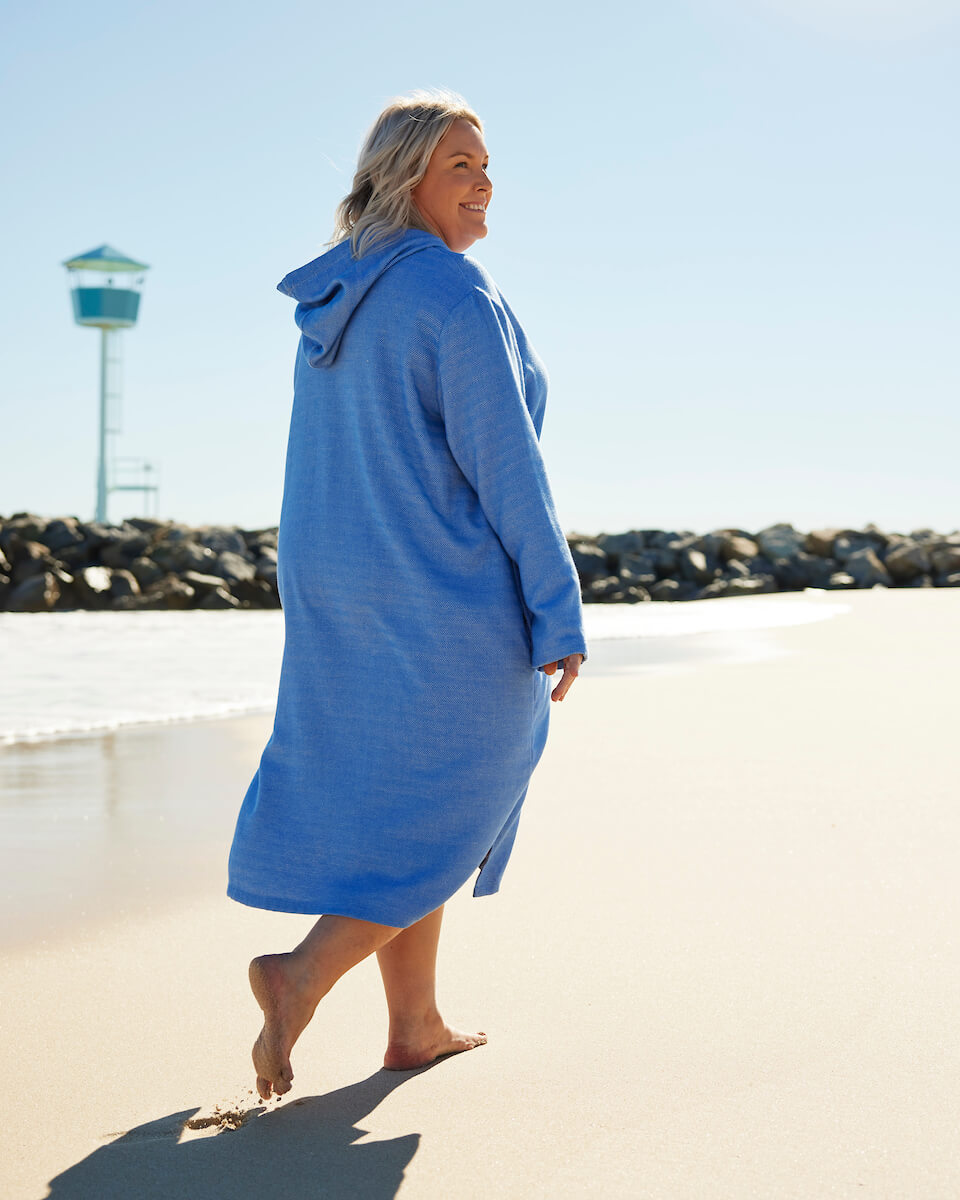 LA PELOSA Adult Hooded Towel Plus Size: Royal Blue